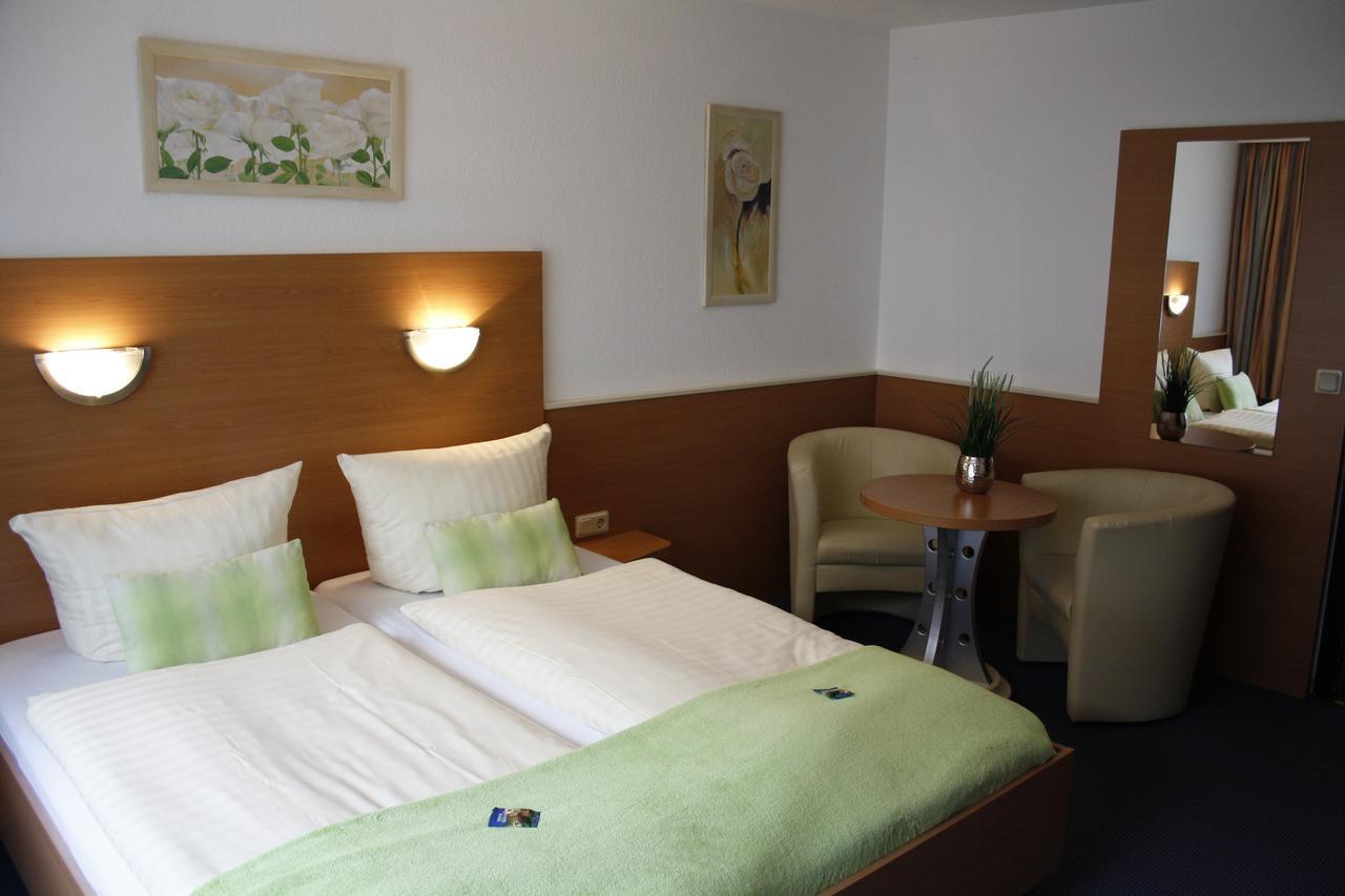 Hotel Pellmuehle ยีเวอ ภายนอก รูปภาพ
